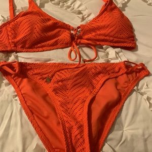 🧡🧡Sexy Cremieux Bikini Set.